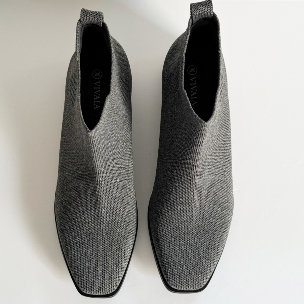 Vivaia Ryan Slip-On Square Toe Chelsea Ankle Boots in Grey | Size 41 NWOT - Picture 2 of 12